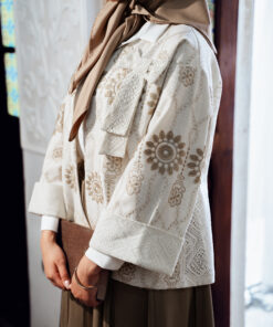 Alternative view of کت لینن طرح خورشید