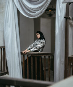 Alternative view of بلوز سفید مشکی 1620